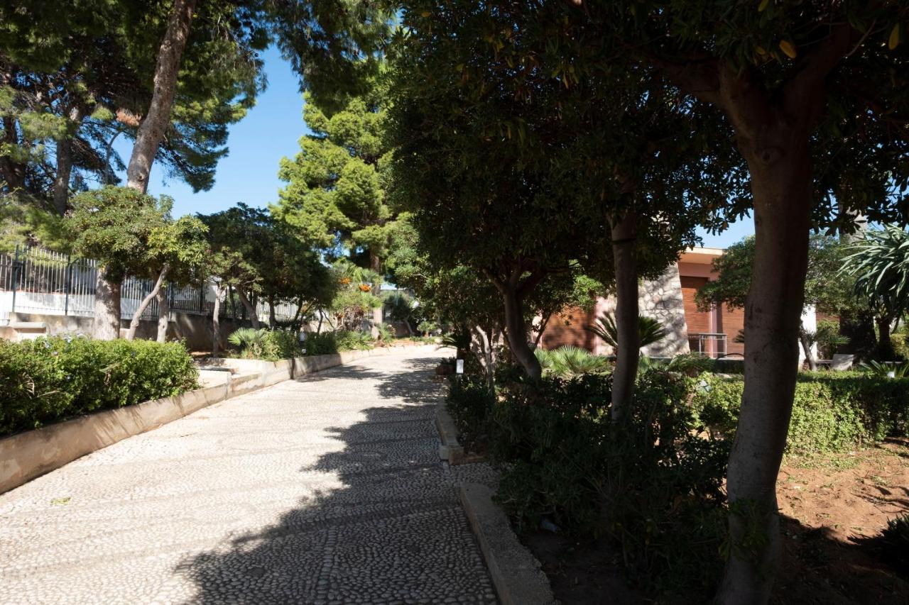 Villa Faro A Pochi Passi Dalla Spiaggia Сан-Вито-Ло-Капо Экстерьер фото